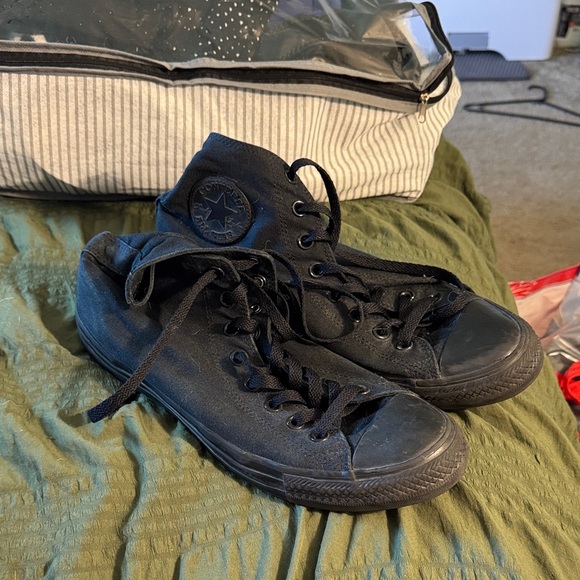 Converse All Black Canvas High-Tops - Picture 6 of 6